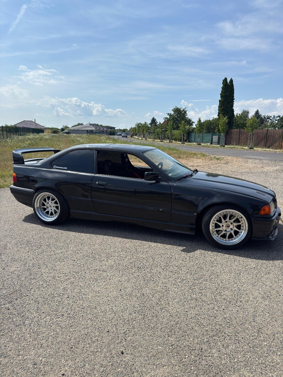 e36 coupe v8 turbo - 2