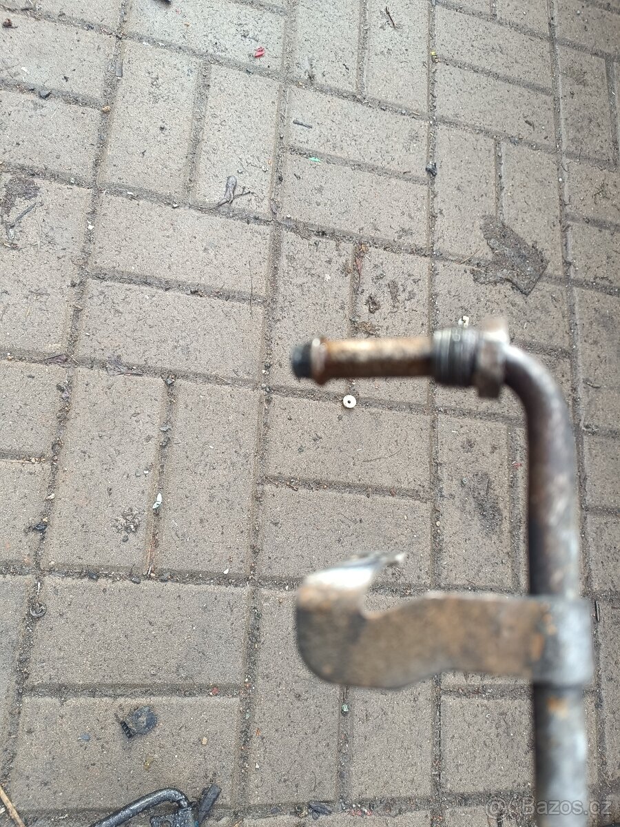 Espace IV tlakové trubky k servu - 2