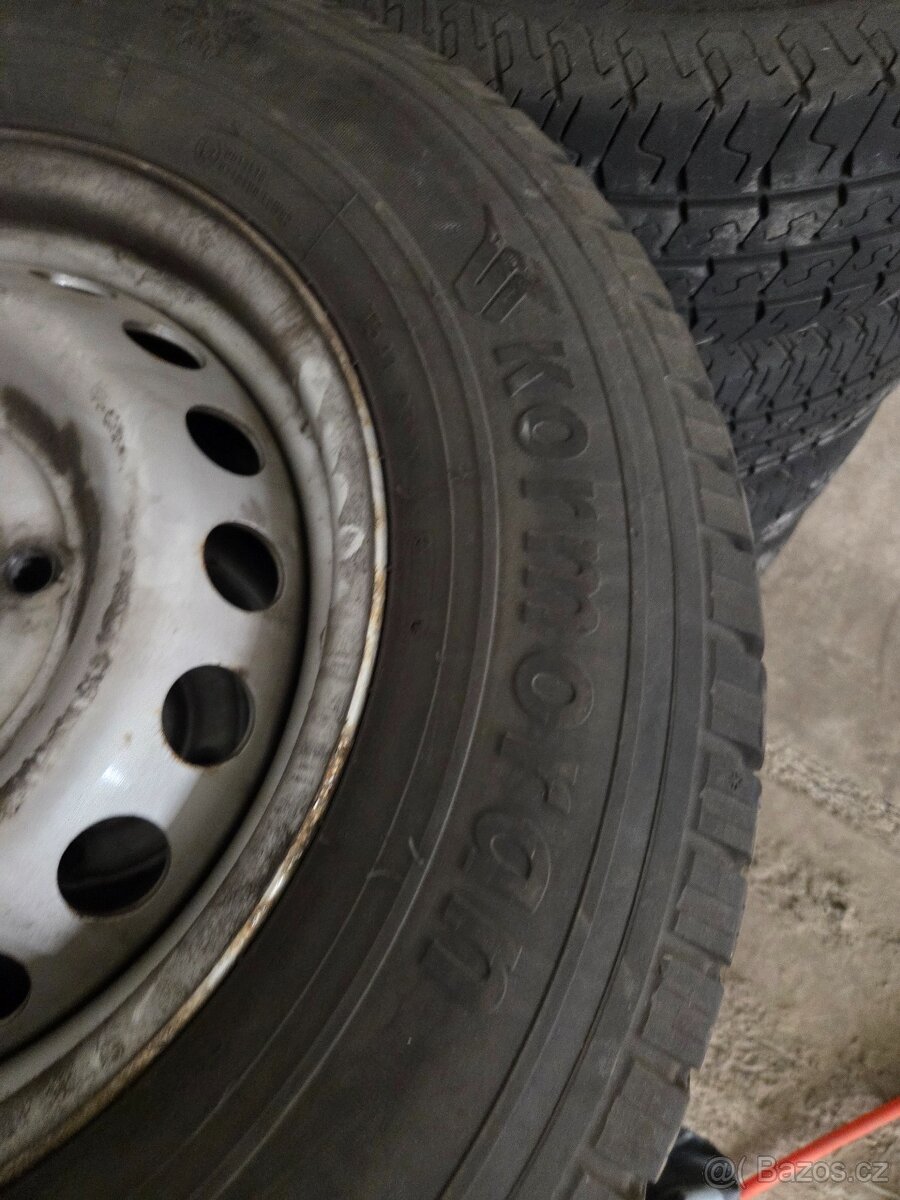 Zimni pneu a plech disky Ford Transit - 2