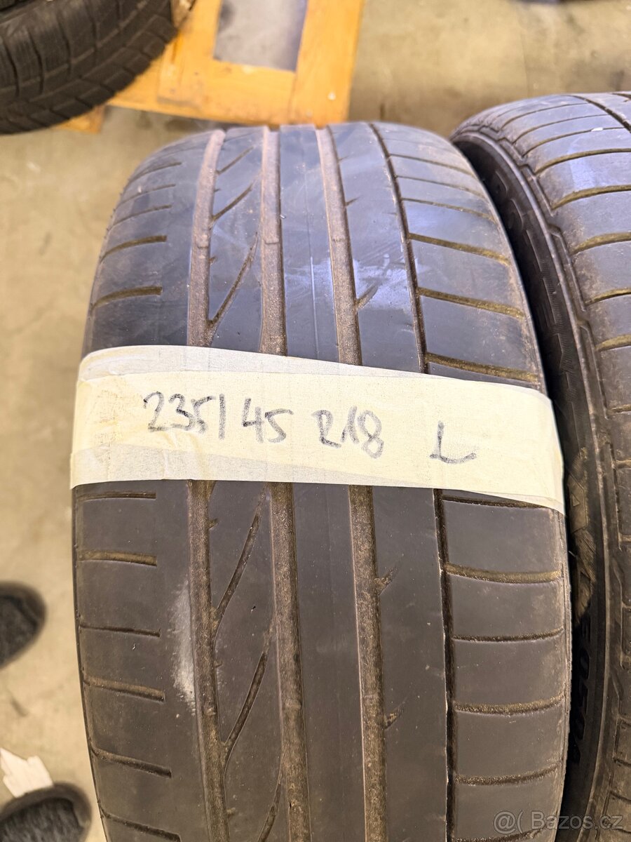 Pneumatiky 235/45 R18 Bridgestone Potenza - 2