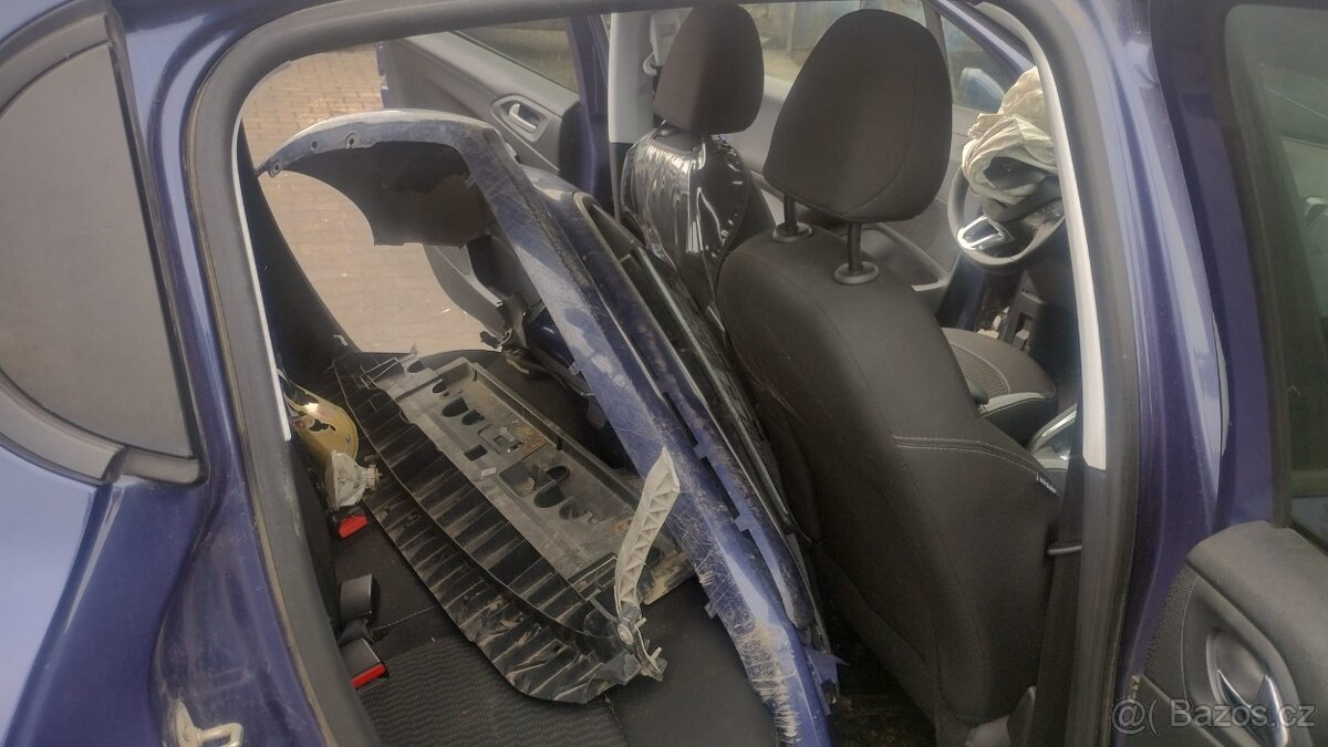 Peugeot 208 č. 19913 - 2