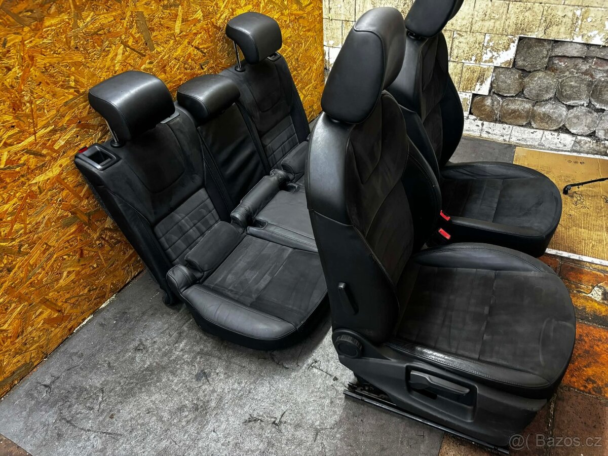 Polokozene sedacky Skoda Octavia 3 - 2