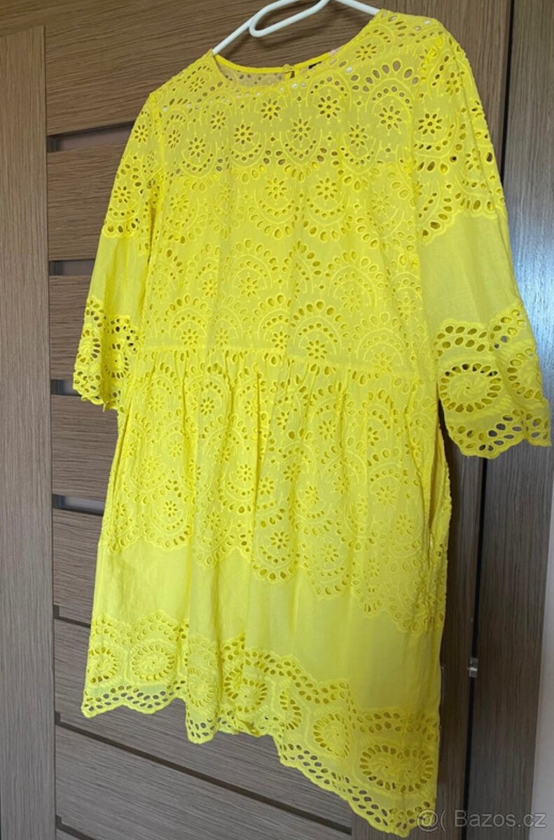 Šaty zn.Marc Cain, vel.M/L., madeira - 2