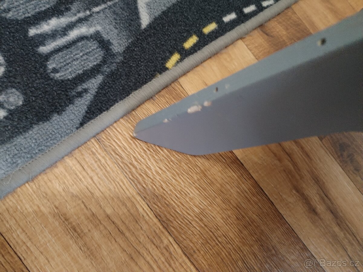 Interaktivní stoleček - 2