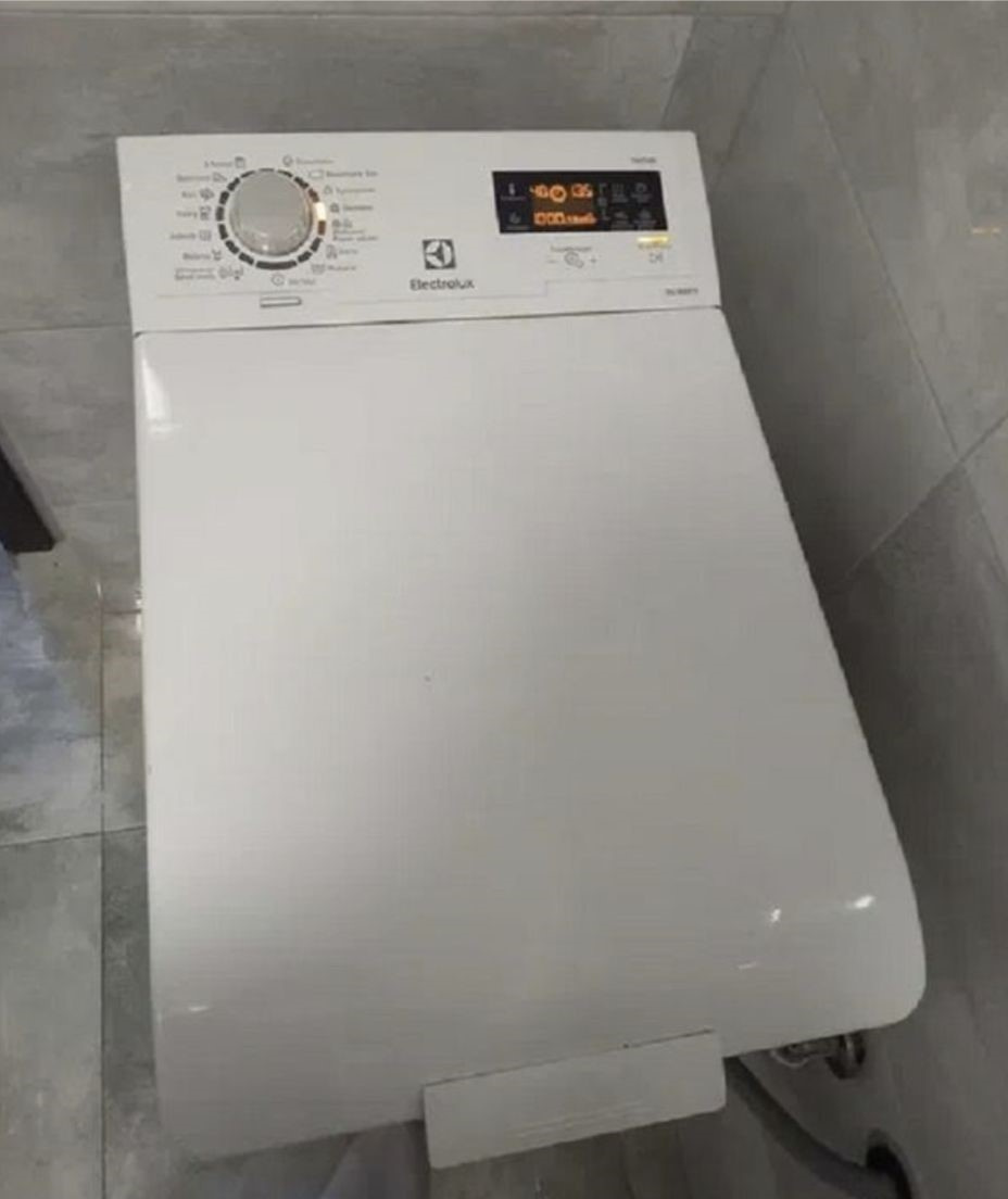 Vrchem plněná pračka Electrolux na 6kg - 2
