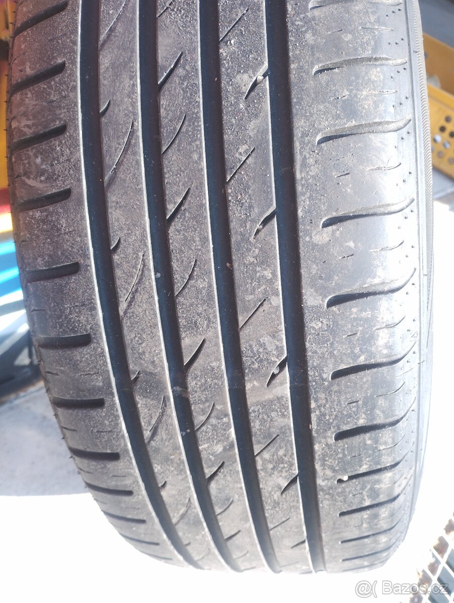 Prodám kola na Ford - 2