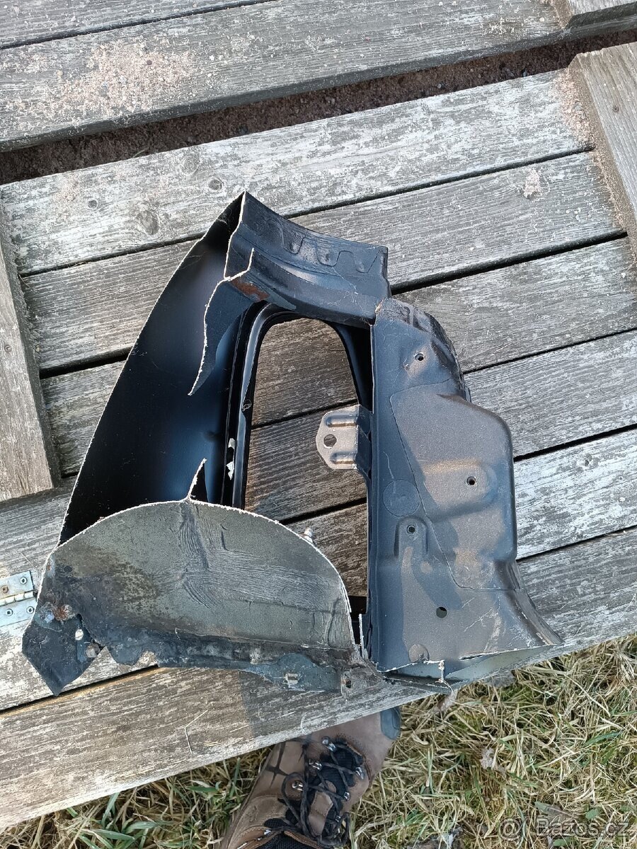 Výřez blatníku pravý Mini Cooper S R52 cabrio - 2