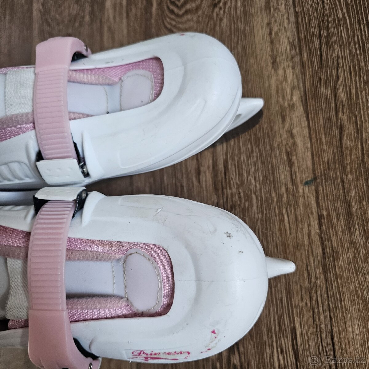 Dívčí ledni brusle vel. 32 - 35 - 2