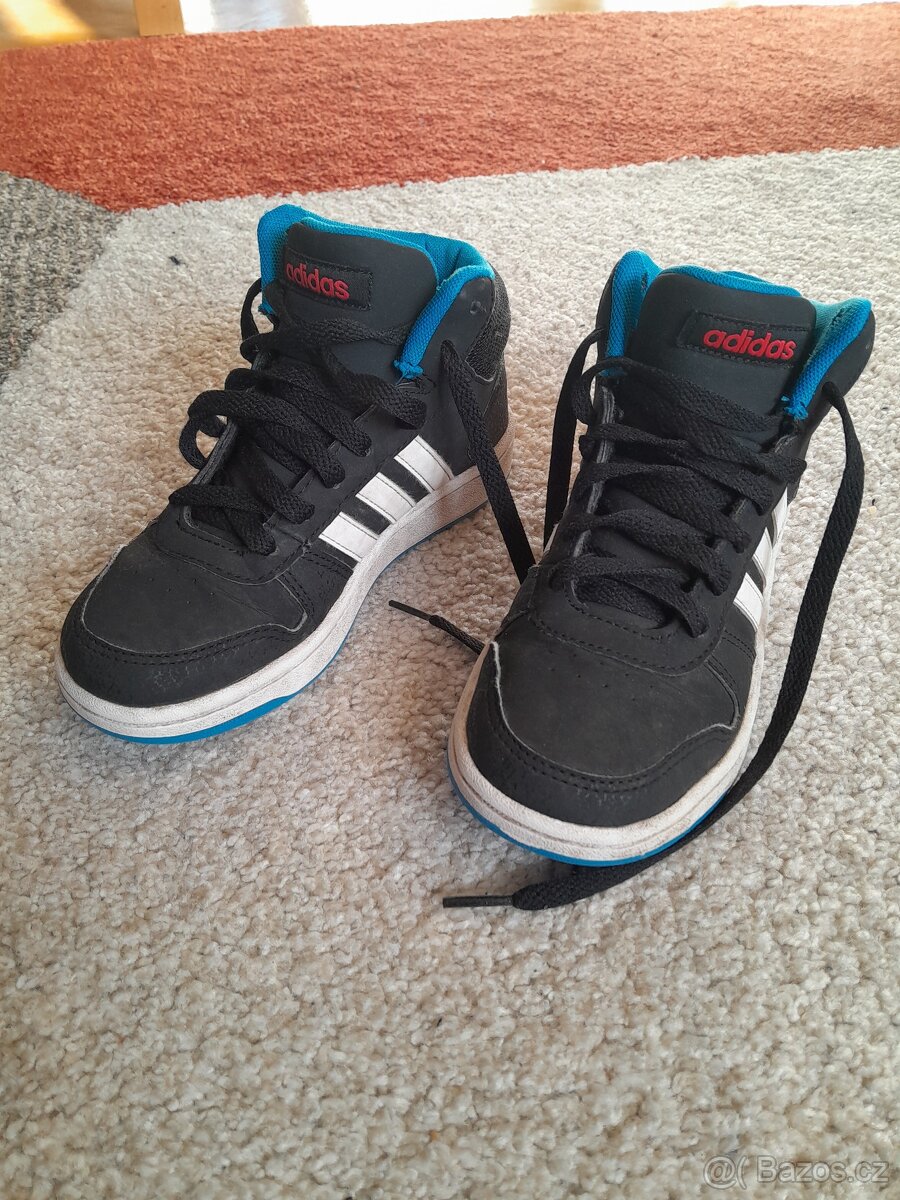 Kotníkové botasky Adidas - 2