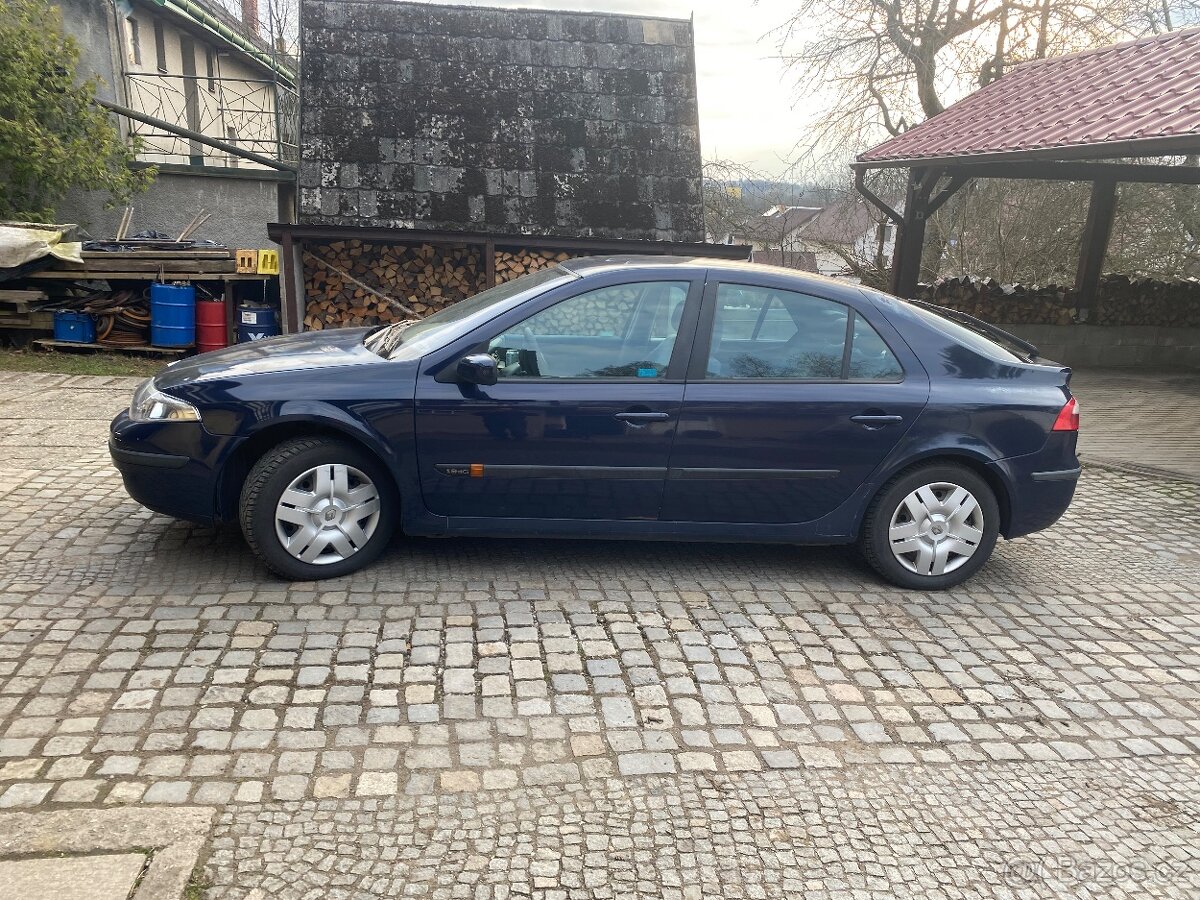 Renault Laguna2 - 2