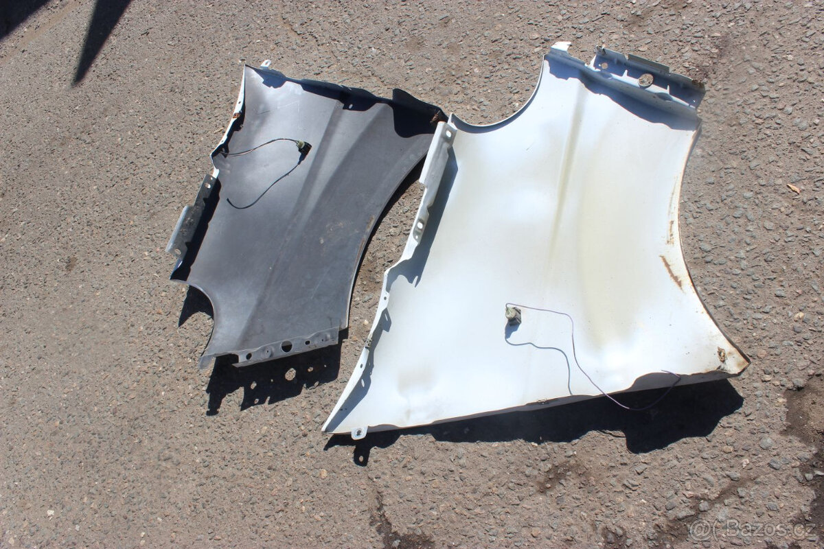 blatník Opel Vivaro - 2