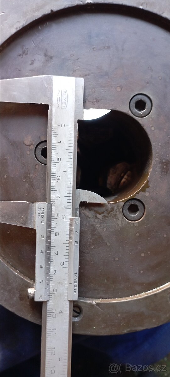 Hlavy na soustruh 200mm TOS - 2