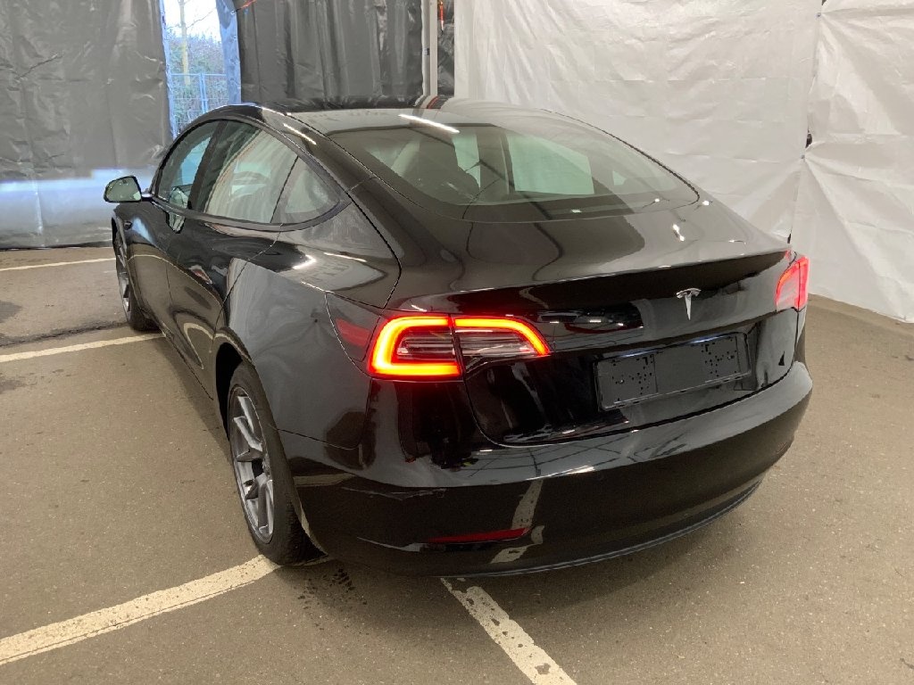 Tesla Model 3 RWD Standard Range - 1891 - 2