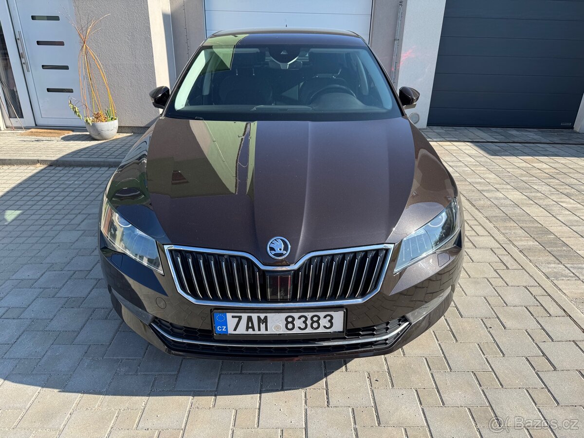 Škoda Superb, tažné - 2
