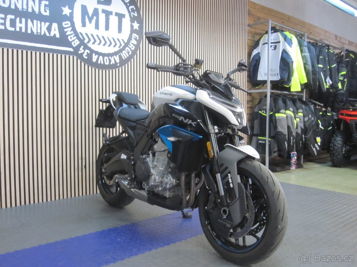 CFMOTO 675NK - 2