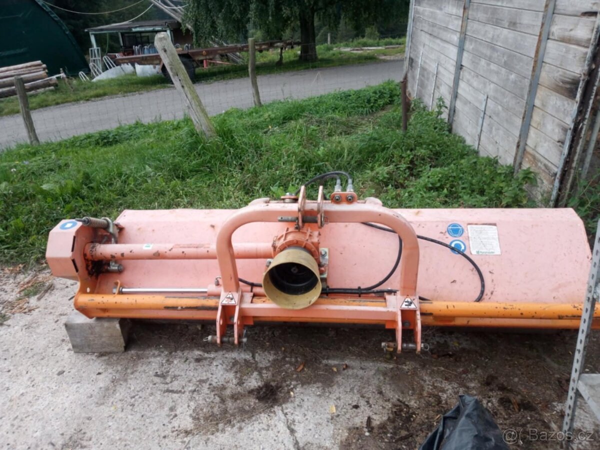Kladívkový mulčovač Agrimaster - 2
