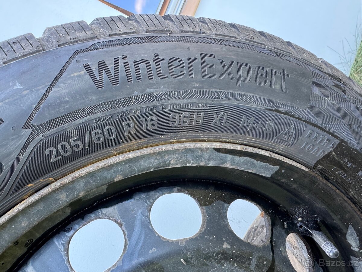 Zimní pneumatiky 205/60/16 + disky - 2