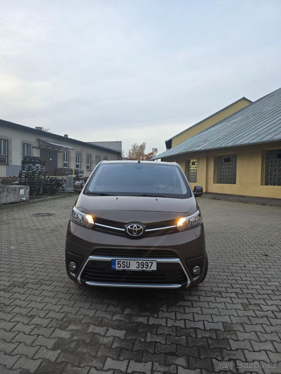 Toyota ProAce Verso 2.0D 130 kW,L2,Aut,9míst,Navi,ACC - 2