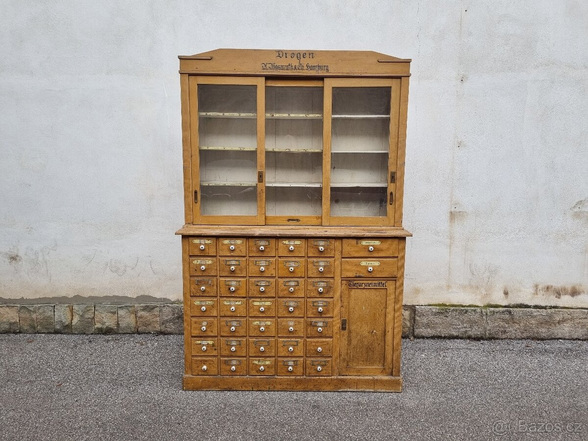 KRÁSNÝ STARÝ KUPECKÝ REGÁL V PŮVODNÍ PATINĚ-NĚMECKÝ REGÁL - 2