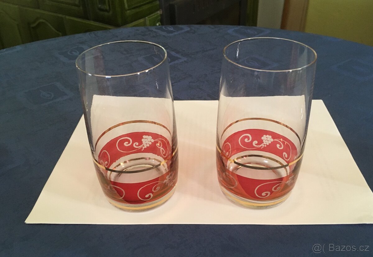 Retro pivní sklenice - 2
