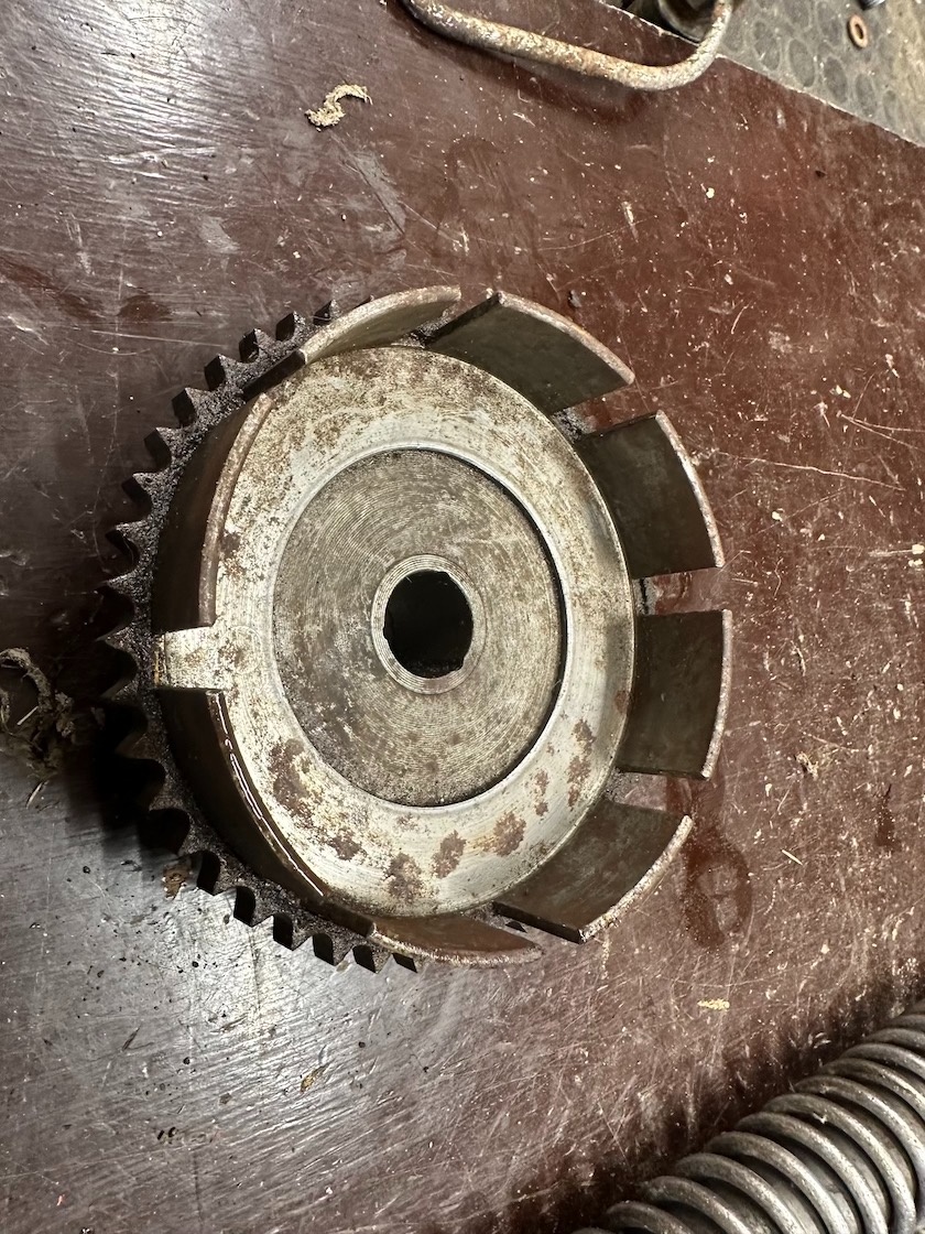 Predám ZÁNOVNÝ spojkový Kôš JAWA 250/353 350/354 kývačka - 2