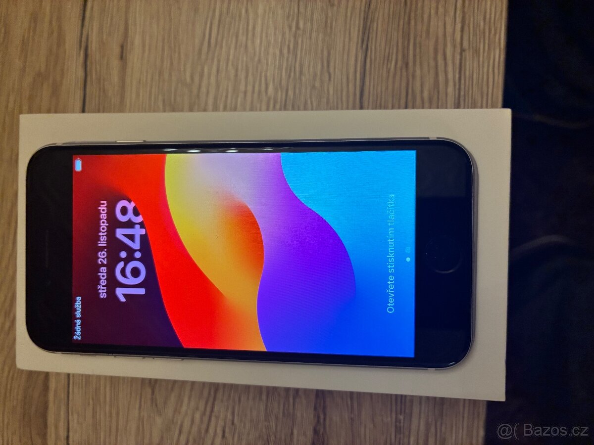 Prodám Apple Se - 2