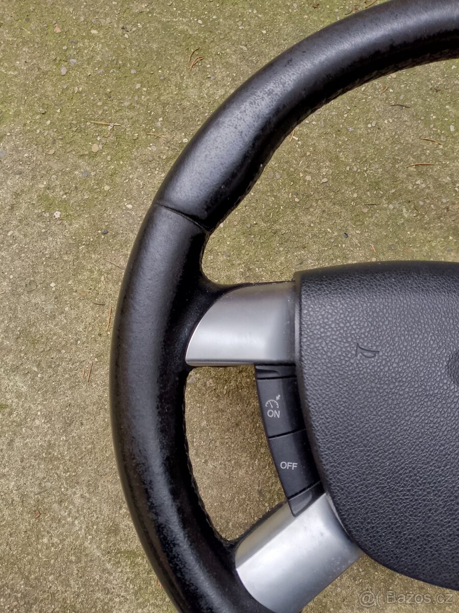Ford Focus 2 multifunkční volant s airbagem - 2