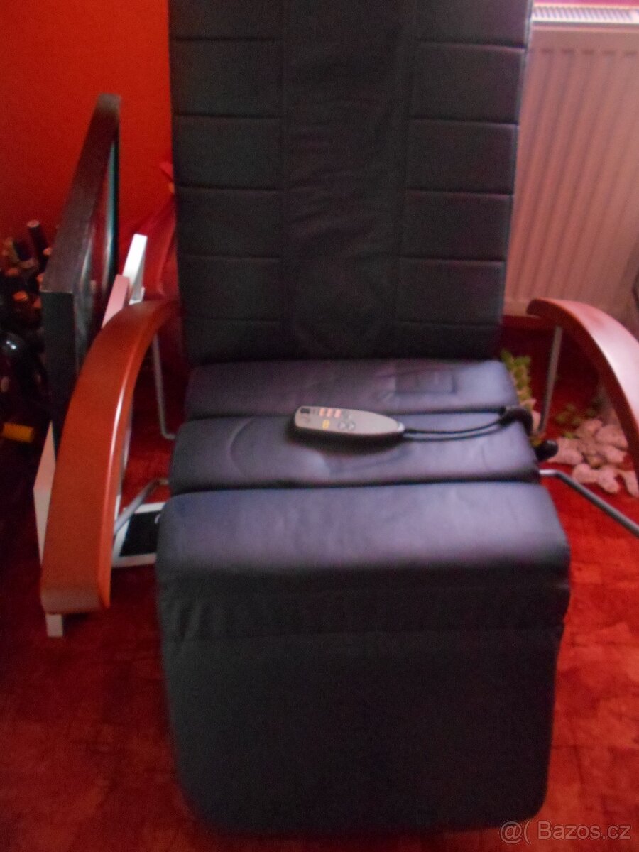 MASÁŽNÍ KŘESLO JAKO NOVÉ - 2