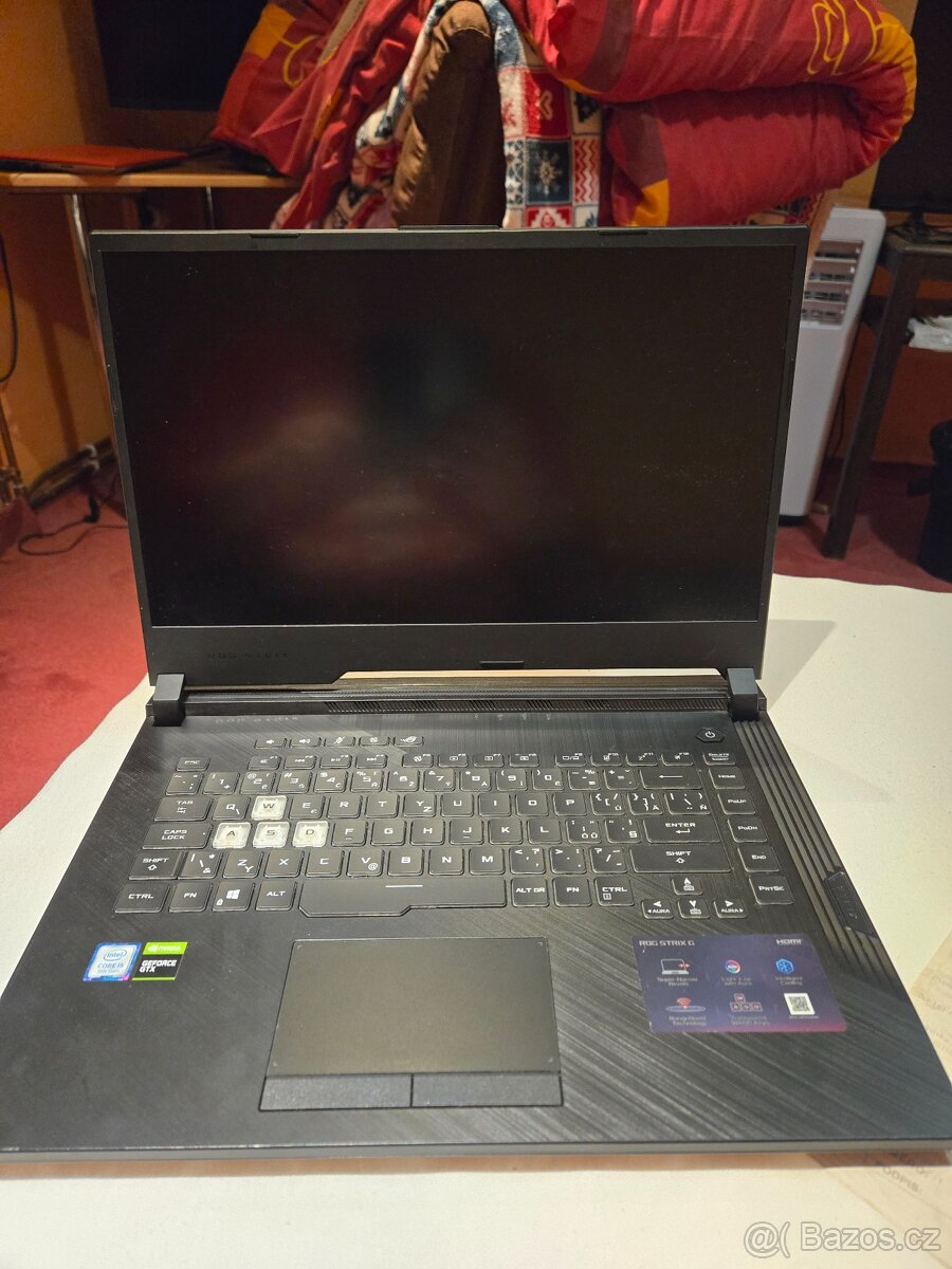 ASUS ROG Strix G531GT – na náhradní díly + 150W ad - 2