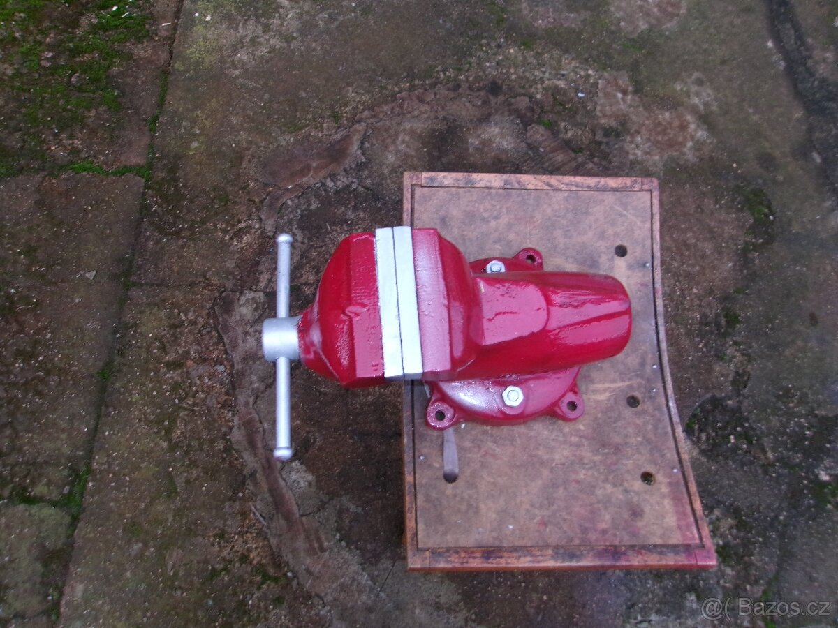 svěrák york 150 - 2