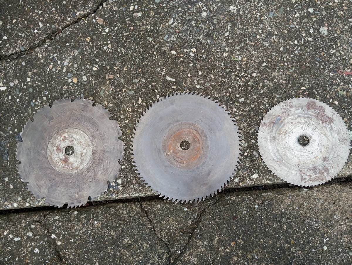 Cirkulárka domácí výroby - 2