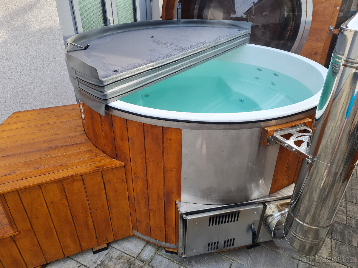 Koupací horký sud - 2