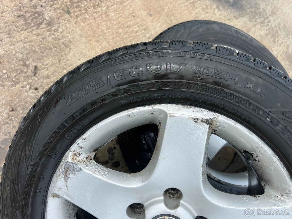 Alu kola Touareg R17 nove pneu - 2