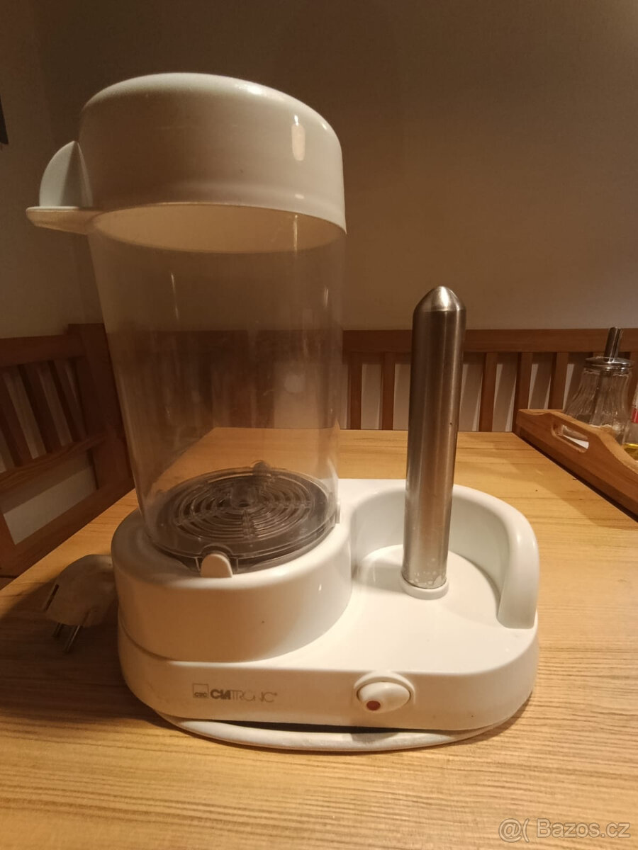 Hotdogovač, párkovač. - 2