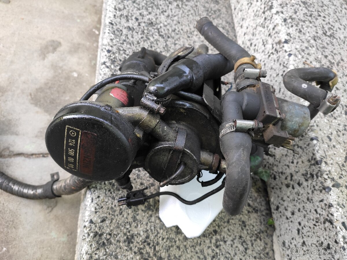 Mercedes W124 benzín Webasto topení - 2