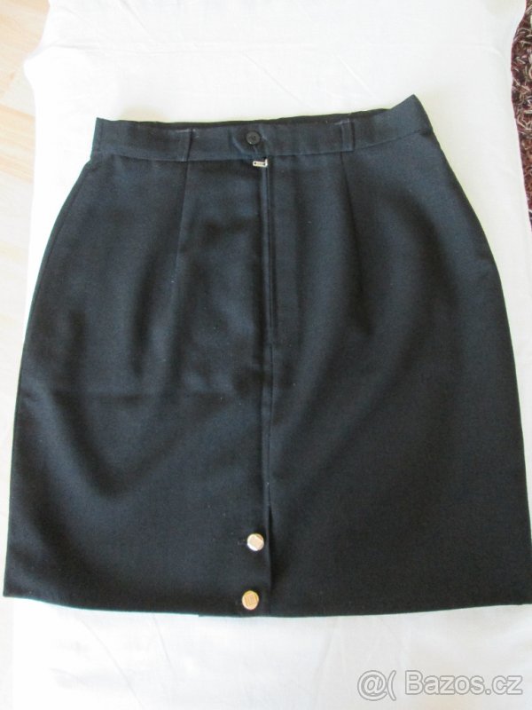 Černá sukně - 2