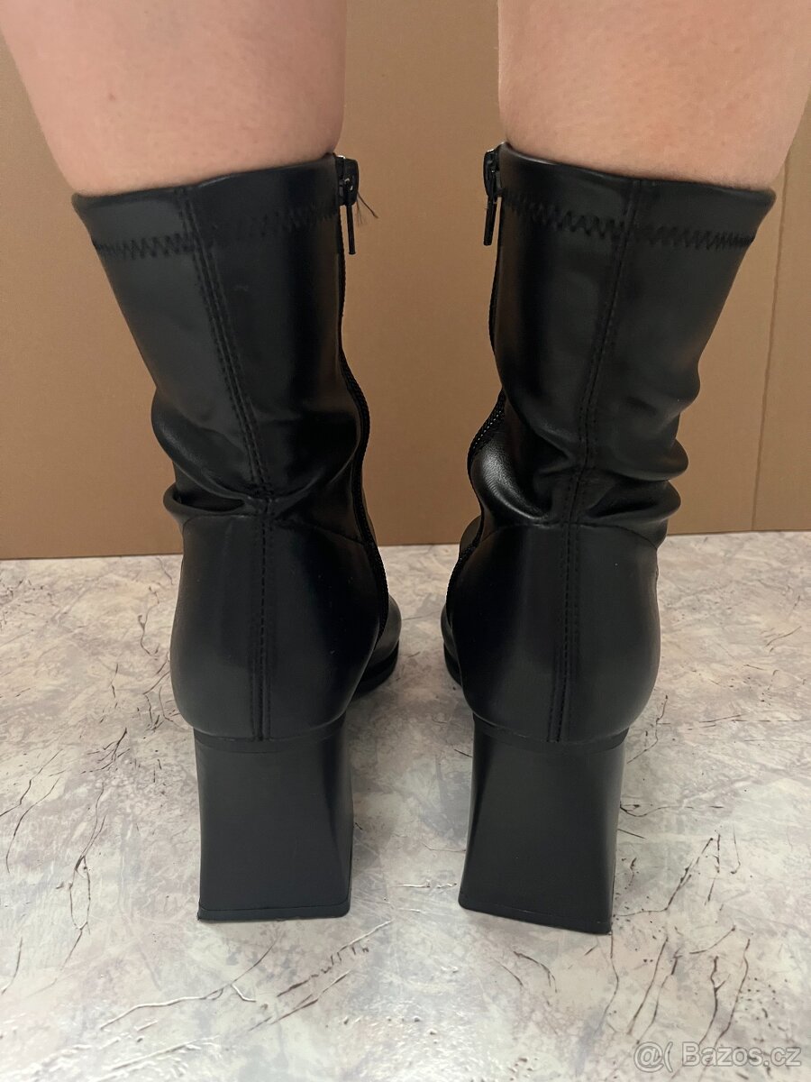 Dámské kozačky vel. 37 - 2