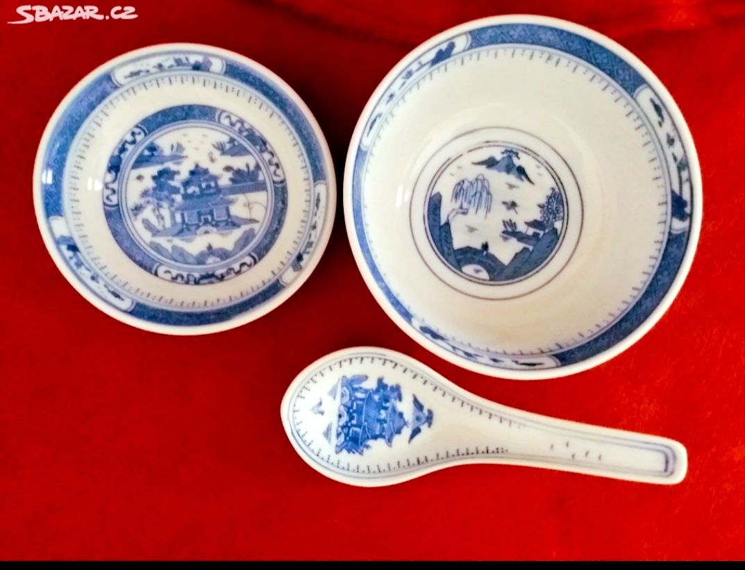 Čínská porcelánová sada - 2