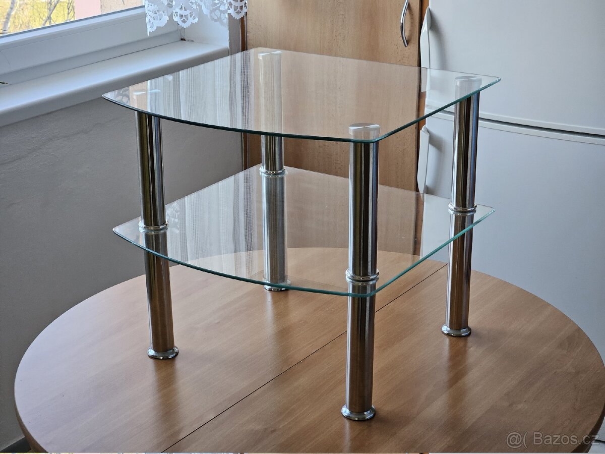 Skleněný stolek stoleček - 2