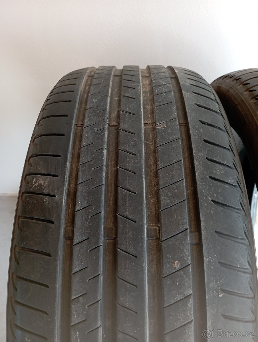 245/40/21 a 275/35/21 Bridgestone letní runflat - 2
