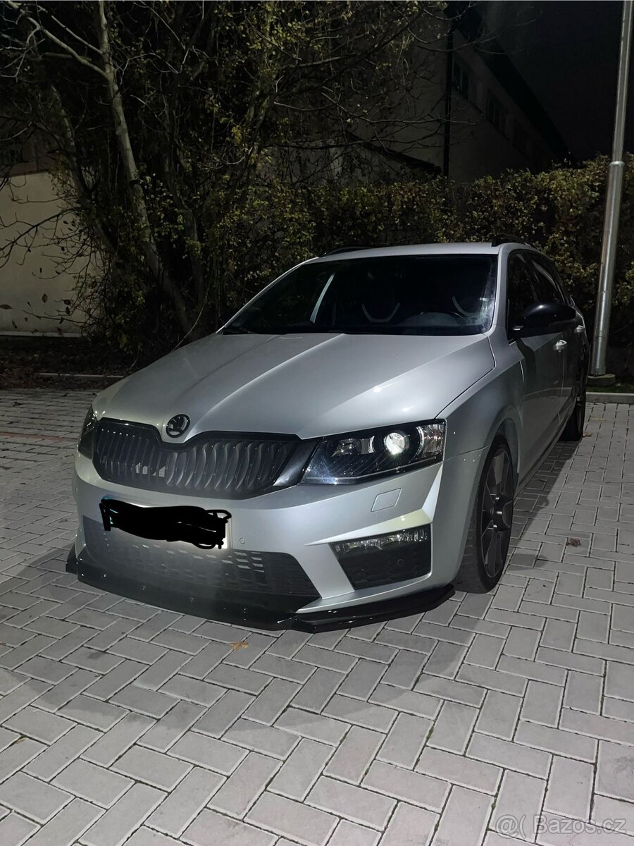 Škoda Octavia Mk3 RS - 2