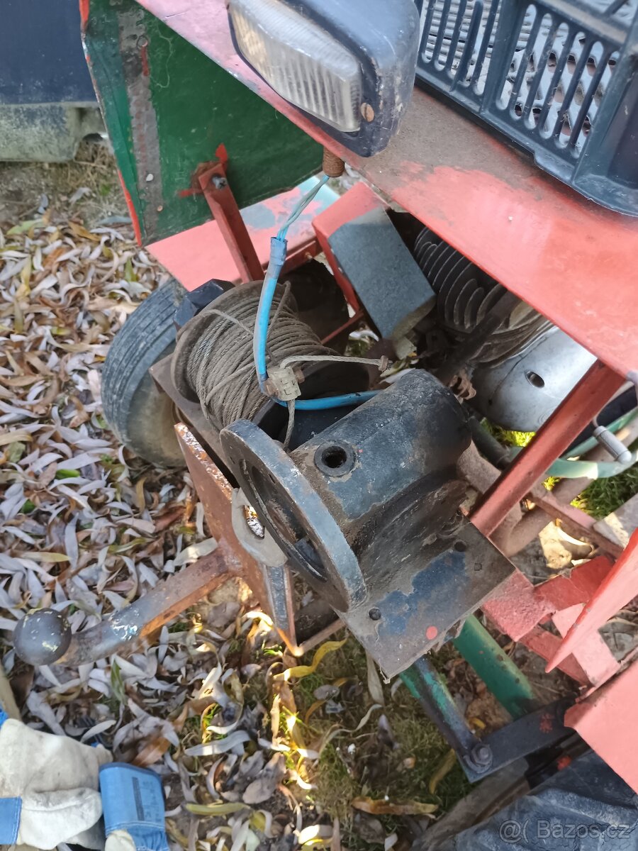 Zahradní malotraktor - 2