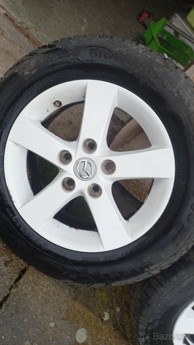 Kompletní kola Mazda 7Jx15 - 2