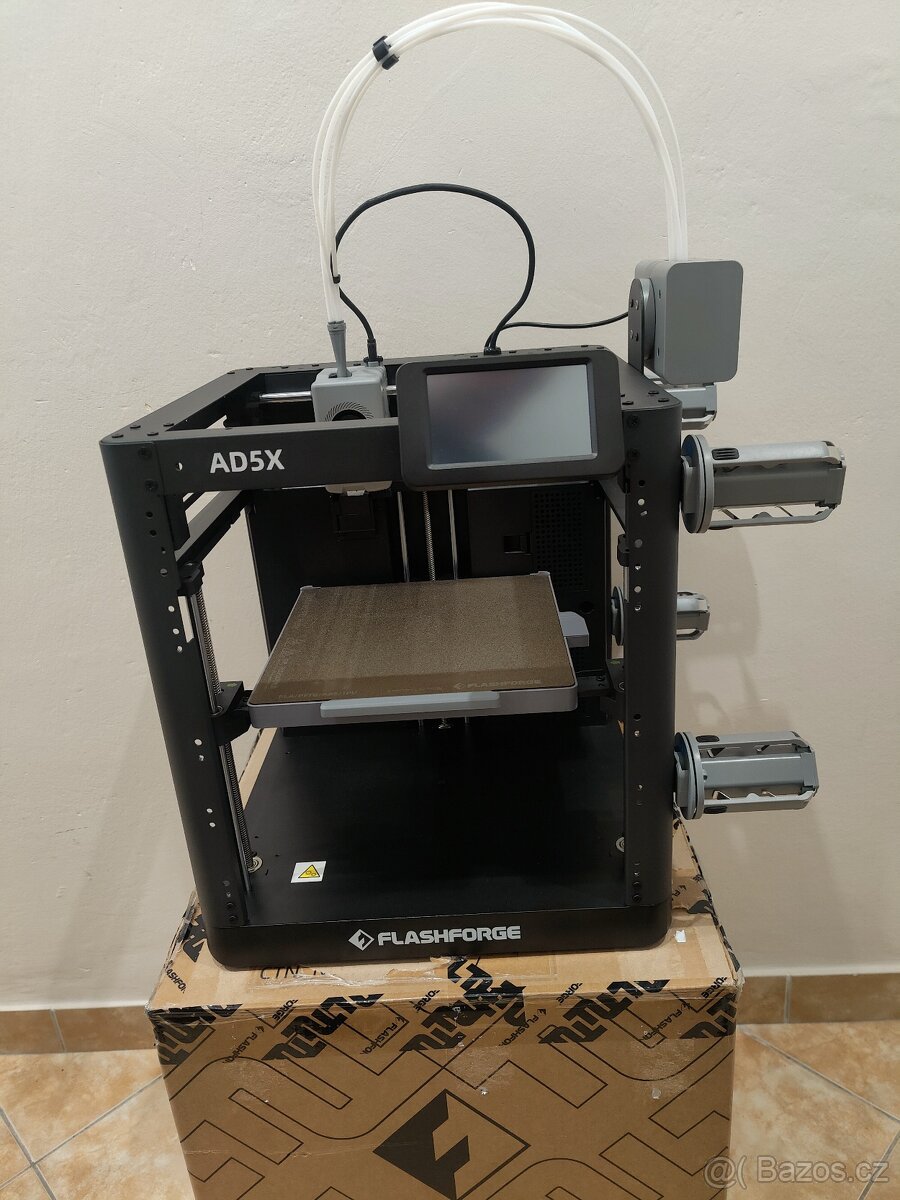Vícebarevná 3D tiskárna Flashforge AD5X - 2