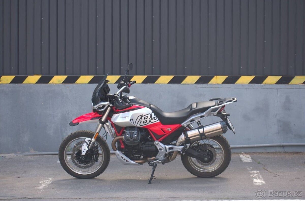 Moto Guzzi V85 TT - 2
