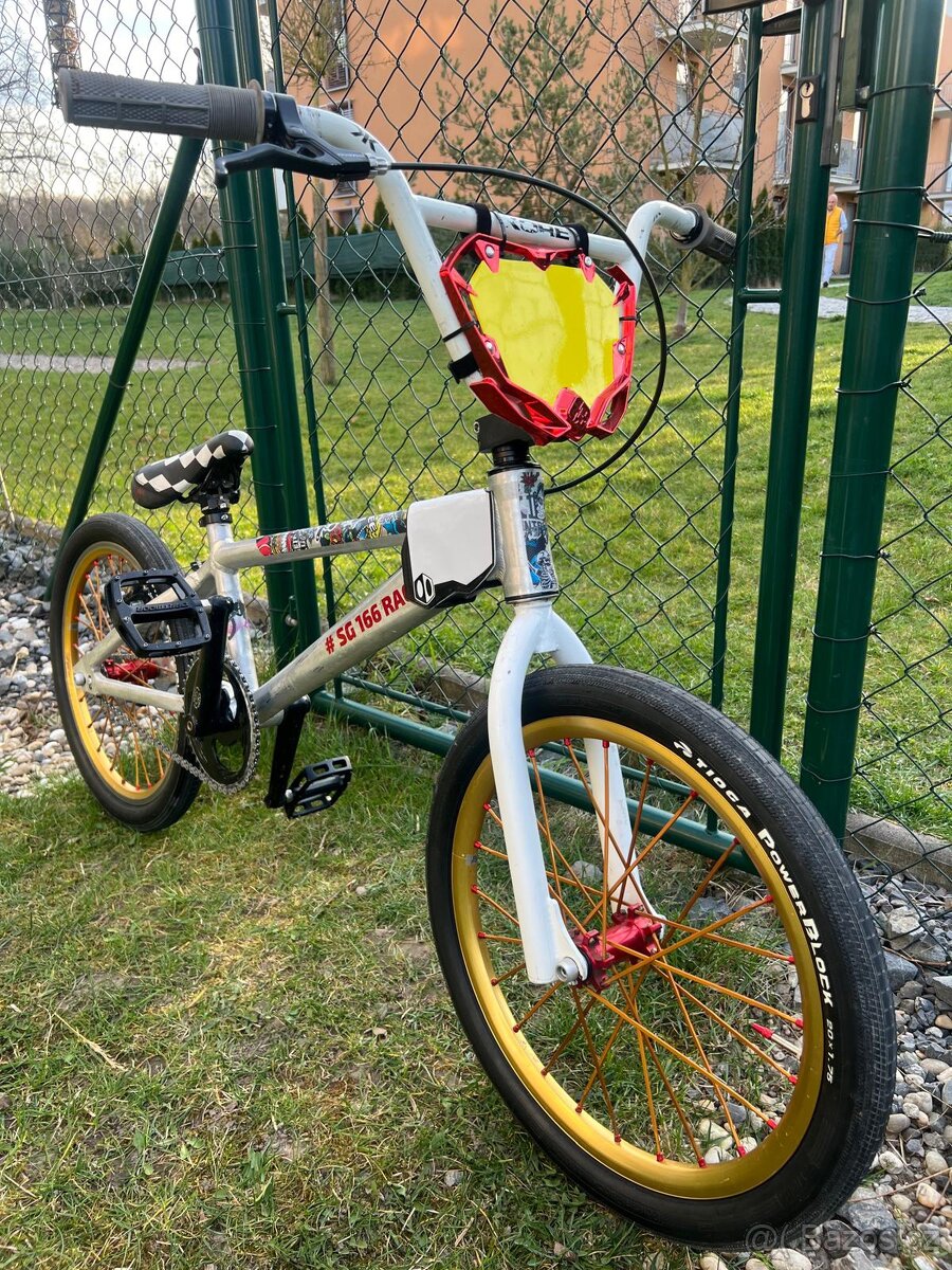 Bikrosové kolo - stavba - 20” + vak - 2