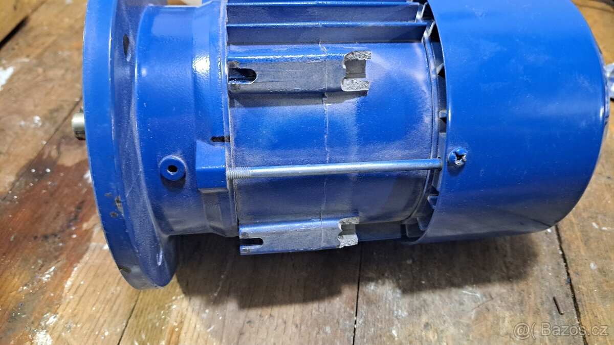 Motor 0,37kW, Sh 71-4B, Cantoni - 2