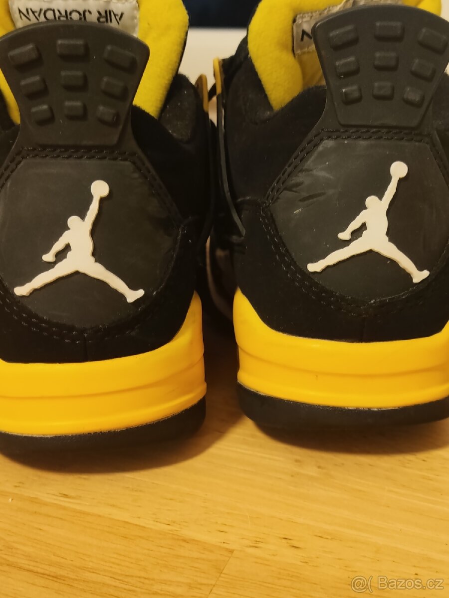 Air Jordan Yellow Thunders - 2
