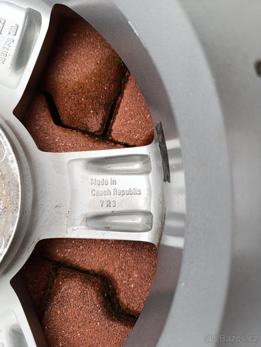 Alu Disk 5x100 R 15 Škoda - 2