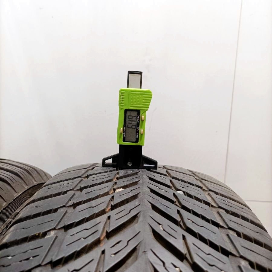 17" PNEU – 235/65/R17 – CELOROČNÍ - NOKIAN - 2